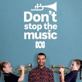 کاور آهنگ Dont Stop The Music